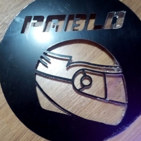 Placa composite aluminio nombre con casco motocross - Imagen 5