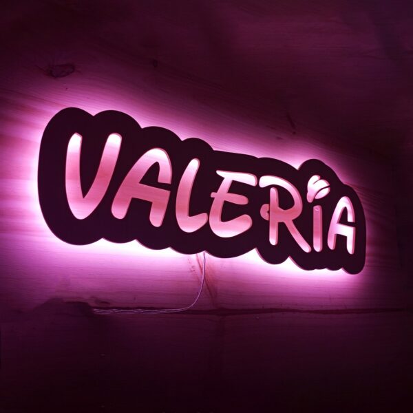 Cartel personalizado madera con nombre y luz trasera - Imagen 6