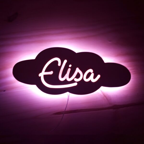 Lampara forma de nube en madera con nombre personalizado - Imagen 2