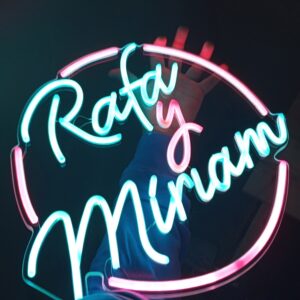 Letrero neón led personalizado nombre novios boda